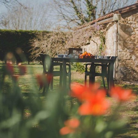 La Ferme De Bousserand Pontours 외부 사진